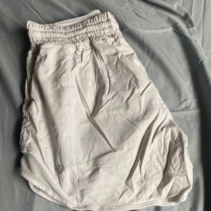 Lululemon hotty hot high rise shorts
